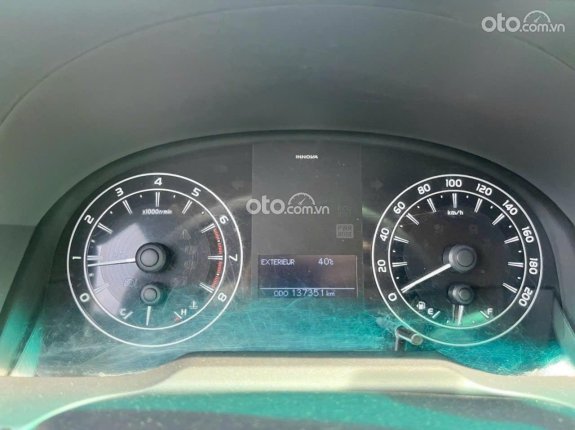 Toyota Innova 2.0E 2018 - Số sàn một chủ đi chuẩn 13 vạn kilomet