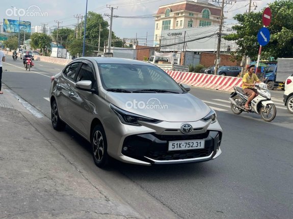 Toyota Vios 1.5 G CVT 2023 - Máy xăng đi đúng 3.000 (ba ngàn) kilomet