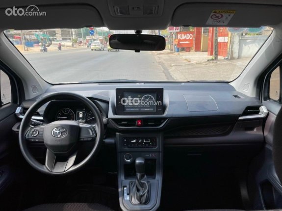 Toyota Avanza 1.5 AT 2022 - Nhập khẩu đi chuẩn 30 ngàn kilomet