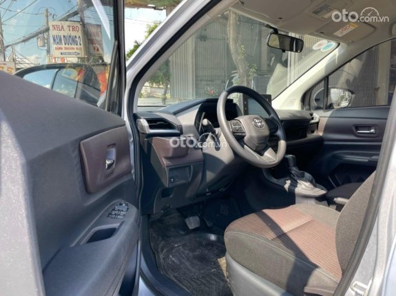 Toyota Avanza 1.5 AT 2022 - Nhập khẩu đi chuẩn 30 ngàn kilomet