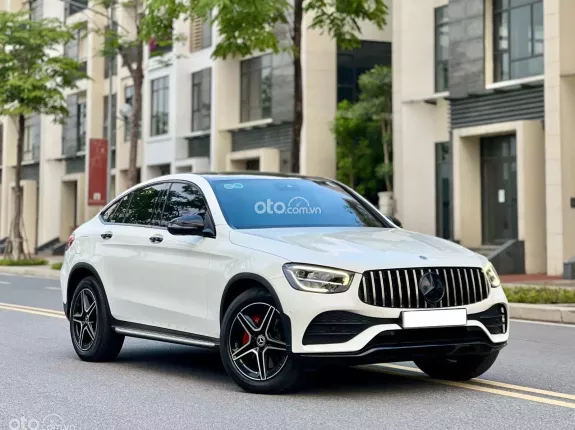Mercedes-Benz GLC 300 4Matic Coupe 2019 - Odo 2,4 vạn miles zin full ls hãng