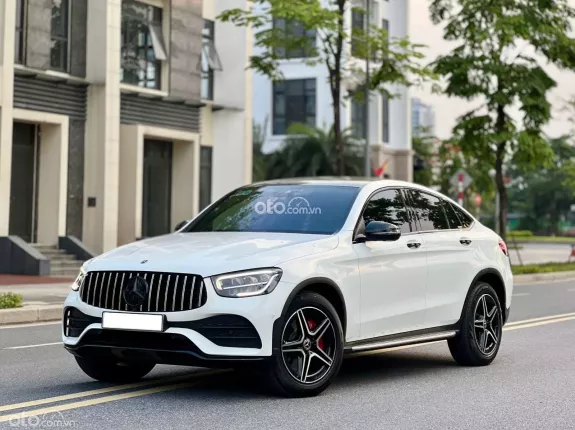 Mercedes-Benz GLC 300 4Matic Coupe 2019 - Odo 2,4 vạn miles zin full ls hãng