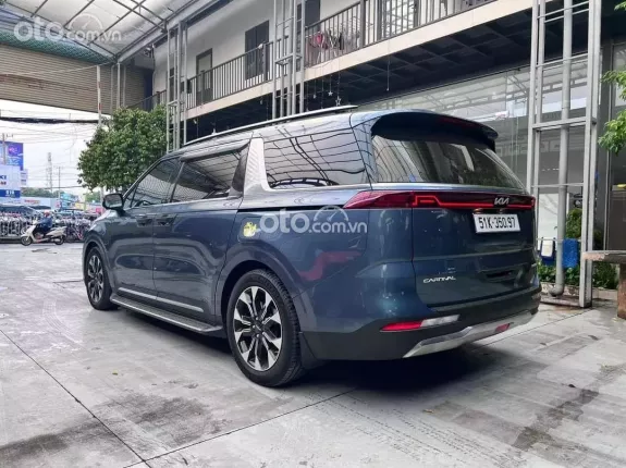 Kia Carnival 2.2D Signature 2022 - Màu xanh ngọc, lướt 3,3 vạn km, hỗ trợ trả góp