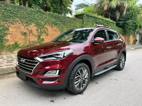Hyundai Tucson 2.0 Dầu Cao cấp 2021 - Odo 2,4 vạn km