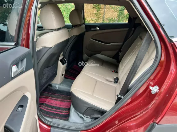 Hyundai Tucson 2.0 Dầu Cao cấp 2021 - Odo 2,4 vạn km