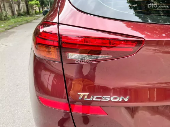 Hyundai Tucson 2.0 Dầu Cao cấp 2021 - Odo 2,4 vạn km
