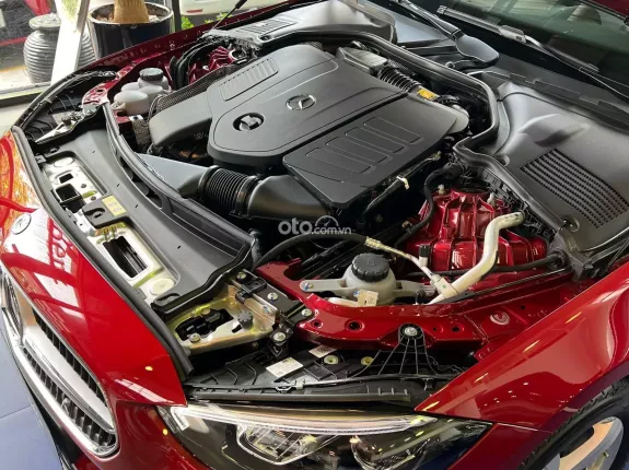 Mercedes-Benz C200 Avantgarde 2024 - Đủ màu, giao ngay, tặng 50% phí trước bạ, tặng tiền mặt cùng vô vàn quà tặng theo xe, giá tốt