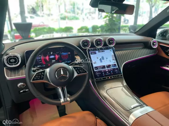 Mercedes-Benz GLC 200 4Matic 2024 - Giá tốt nhất, sẵn xe, đủ màu, tặng 50% phí trước bạ, giao ngay cho khách