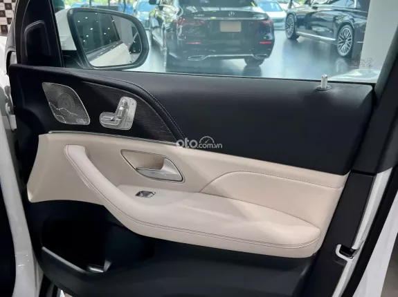 Mercedes-Benz GLE 450 2024 - Màu đẹp, quà tặng nhiều, giao ngay trong tháng