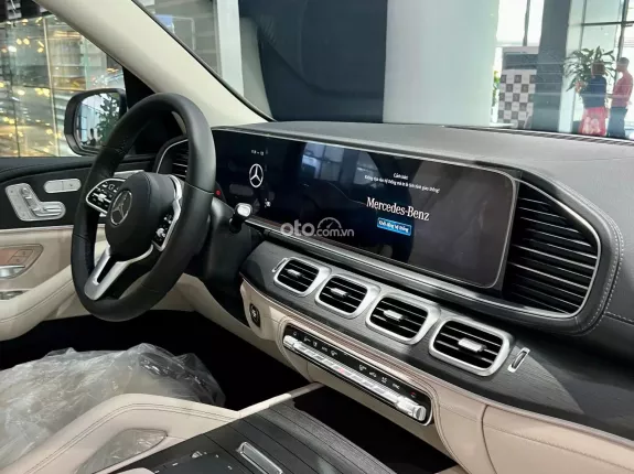 Mercedes-Benz GLE 450 2024 - Màu đẹp, quà tặng nhiều, giao ngay trong tháng