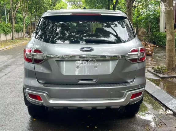 Ford Everest Titanium 2.2L 4x2 AT 2016 - Xe chất giá tốt