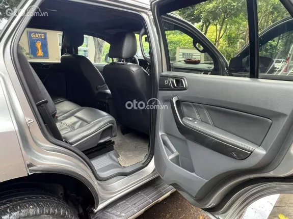 Ford Everest Titanium 2.2L 4x2 AT 2016 - Xe chất giá tốt