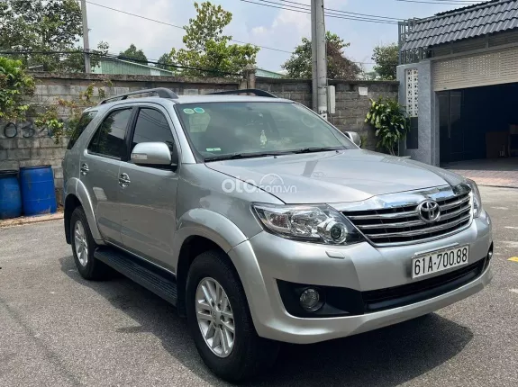 Toyota Fortuner 2012 - Giá thương lượng, có bớt lộc