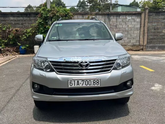 Toyota Fortuner 2012 - Giá thương lượng, có bớt lộc