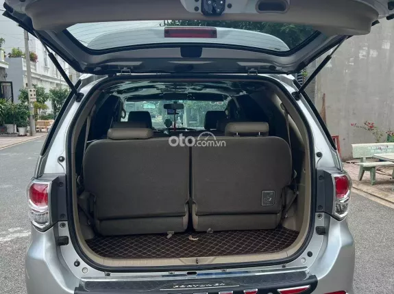 Toyota Fortuner 2012 - Giá thương lượng, có bớt lộc