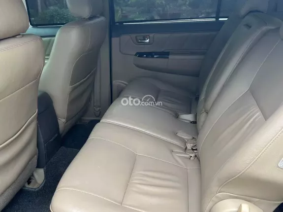 Toyota Fortuner 2012 - Giá thương lượng, có bớt lộc