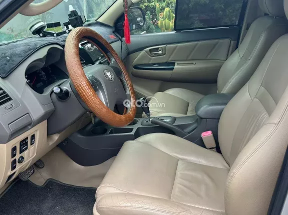 Toyota Fortuner 2012 - Giá thương lượng, có bớt lộc