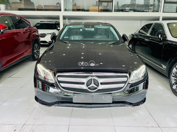 Mercedes-Benz E250 E250 2018 - E250 sản xuất 2018, đen nội thất nâu, chạy hơn 6 vạn km siêu mới