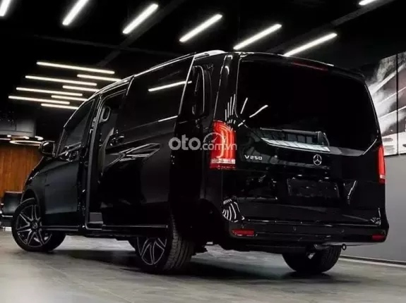 Mercedes-Benz V250 AMG 2024 - Giá cực tốt, sang trọng, cực rộng rãi