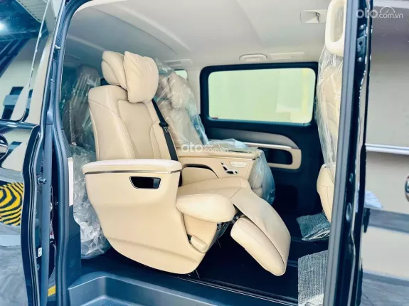 Mercedes-Benz V250 AMG 2024 - Giá cực tốt, sang trọng, cực rộng rãi