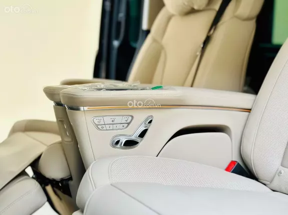 Mercedes-Benz V250 AMG 2024 - Giá cực tốt, sang trọng, cực rộng rãi