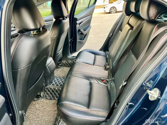 Mazda 3 Sedan 1.5L Deluxe 2022 - Xe đẹp giá tốt, hỗ trợ trả góp