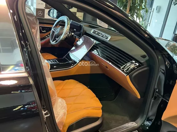 Mercedes-Benz Maybach S450 4Matic 2024 - Quý phái, sang trọng, đầy cuốn hút