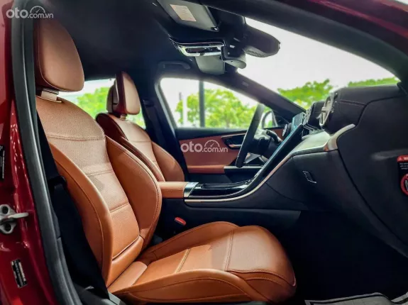 Mercedes-Benz C200 Avantgarde Plus 2024 - Tặng ngay gần 300tr, 50% phí trước bạ cùng quà tặng khủng cho khách liên hệ em Hoài sớm