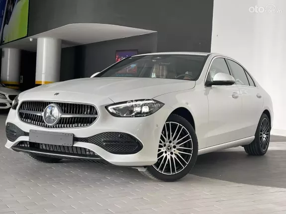 Mercedes-Benz C200 Avantgarde Plus 2024 - Giá sốc giảm chưa từng có, hỗ trợ vay 80% xe, tặng phụ kiện chính hãng và 50% phí trước bạ