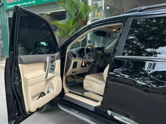 Toyota Land Cruiser Prado 2022 - Xe biển Hà Nội