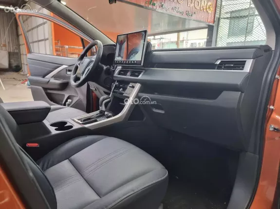 Mitsubishi Xpander Cross 1.5 AT 2023 - Nhập Indo, lướt 3.000km, hỗ trợ góp
