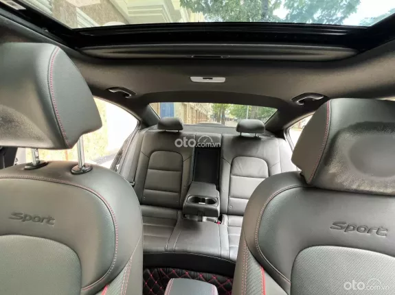 Hyundai Elantra Sport 1.6 2020 - Bao quay đầu 1 năm 10% theo giá thị trường