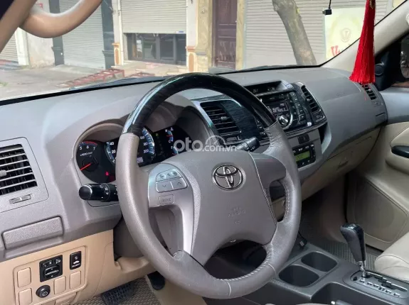 Toyota Fortuner 2.7V 2013 - Hỗ trợ bank 70%
