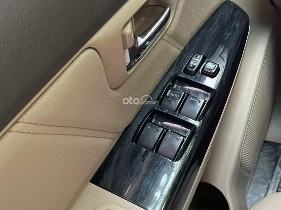 Toyota Fortuner 2.7V 2013 - Hỗ trợ bank 70%