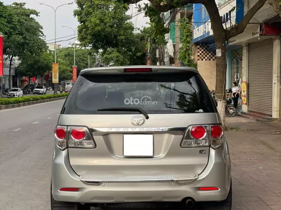 Toyota Fortuner 2.7V 2013 - Hỗ trợ bank 70%