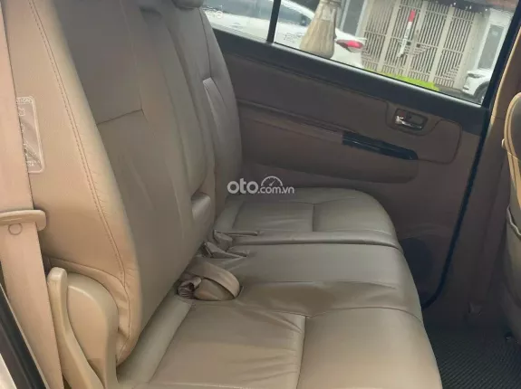 Toyota Fortuner 2.7V 2013 - Hỗ trợ bank 70%