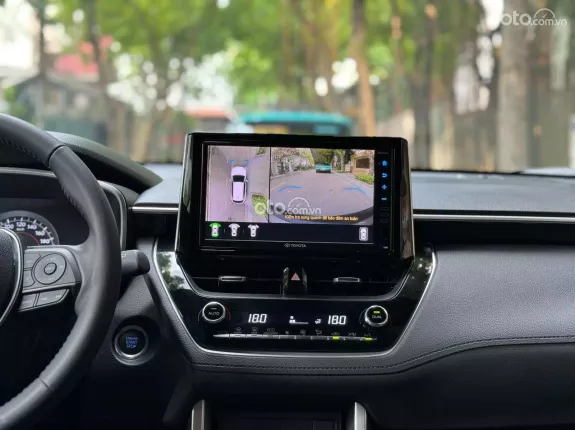 Toyota Corolla Cross 1.8 V  2022 - Giá Còn Cực Tốt