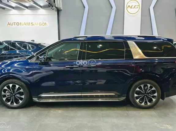 Kia Carnival 2.2D Signature 2022 - Một chủ mua mới, bảo dưỡng hãng đầy đủ