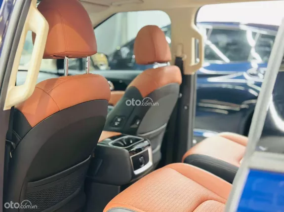 Kia Carnival 2.2D Signature 2022 - Một chủ mua mới, bảo dưỡng hãng đầy đủ