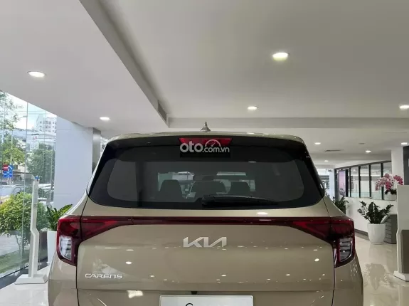 Kia Carens 1.5G MT Deluxe 2024 - Giá chỉ từ 589 triệu đồng