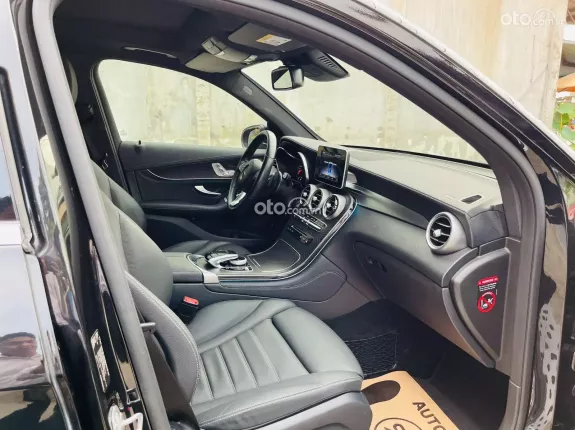 Mercedes-Benz GLC 200 4Matic 2019 - 1 tỷ 379 triệu