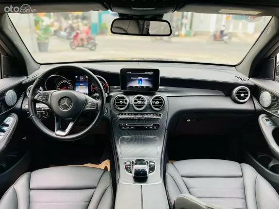 Mercedes-Benz GLC 200 4Matic 2019 - 1 tỷ 379 triệu
