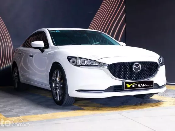 Mazda 6 2022 - Mazda 6 2.0 AT, bản Premium Trắng 2022