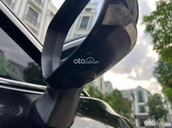 Toyota Camry 2.5Q 2021 - Nhập Thái, chạy chuẩn 3 vạn, lên 50tr tiền đồ chơi, hỗ trợ trả góp