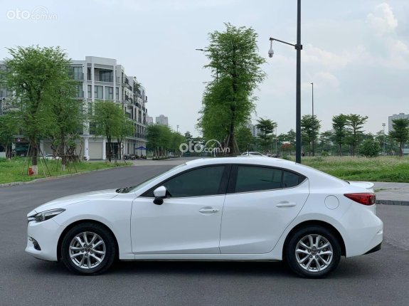 Mazda 3 Sedan 1.5L Luxury 2019 - Full option
