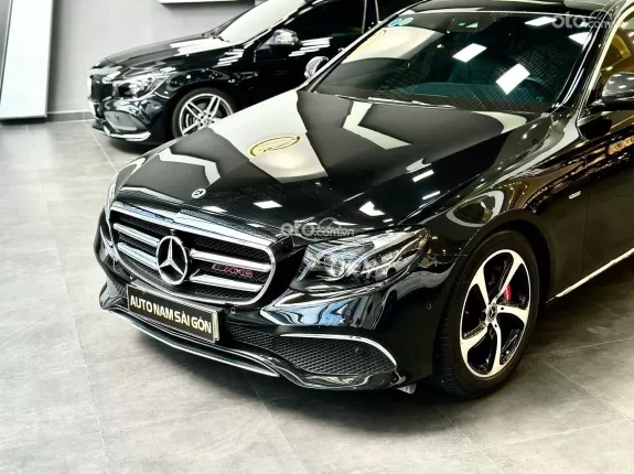 Mercedes-Benz E200 Sport 2019 - Xe một chủ mua mới bảo dưỡng hãng đầy đủ