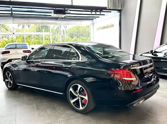Mercedes-Benz E200 Sport 2019 - Xe một chủ mua mới bảo dưỡng hãng đầy đủ