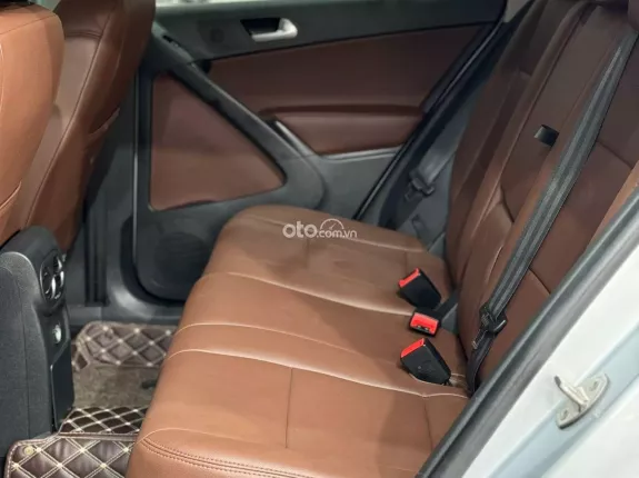 Volkswagen Tiguan 2.0AT 2016 - 548 triệu