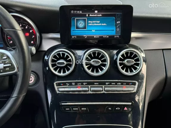 Mercedes-Benz C180 AMG 2020 - 888 triệu