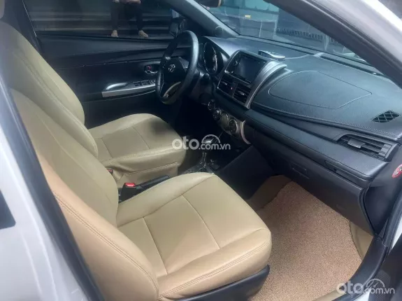 Toyota Yaris 1.3G 2015 - Nhập khẩu tư nhân chính chủ - Giá hơn 300